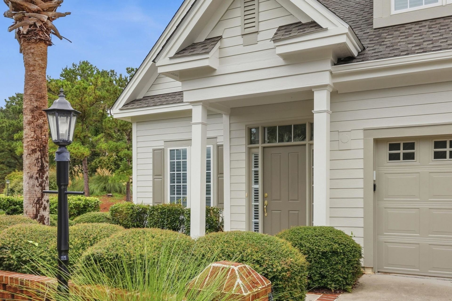 42 Courtyard Circle Photo 6