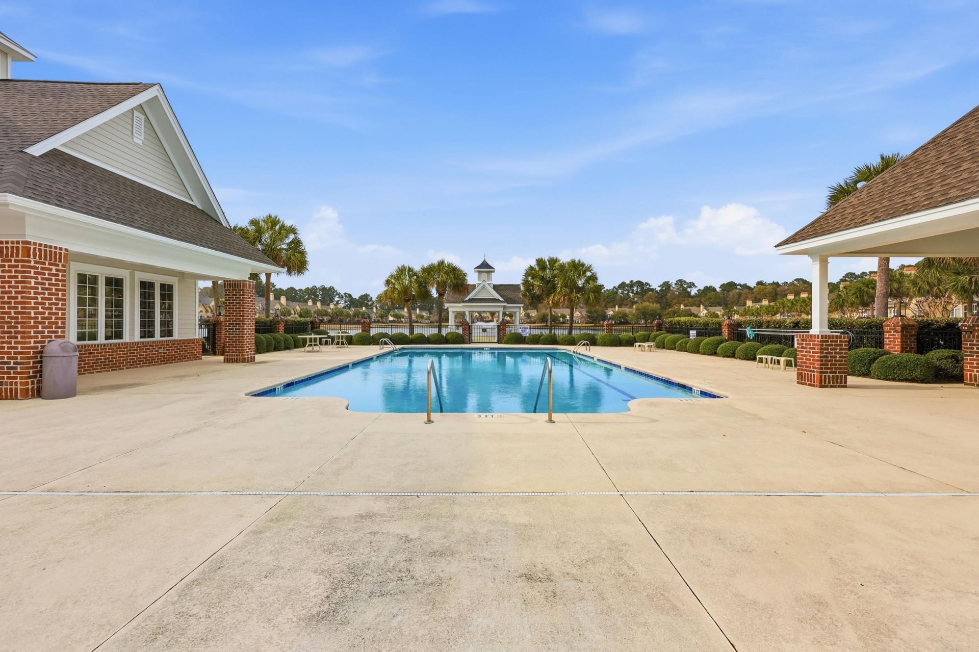42 Courtyard Circle Photo 60