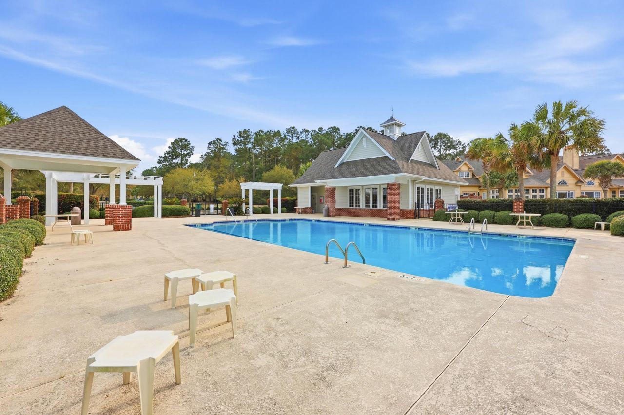 42 Courtyard Circle Photo 62