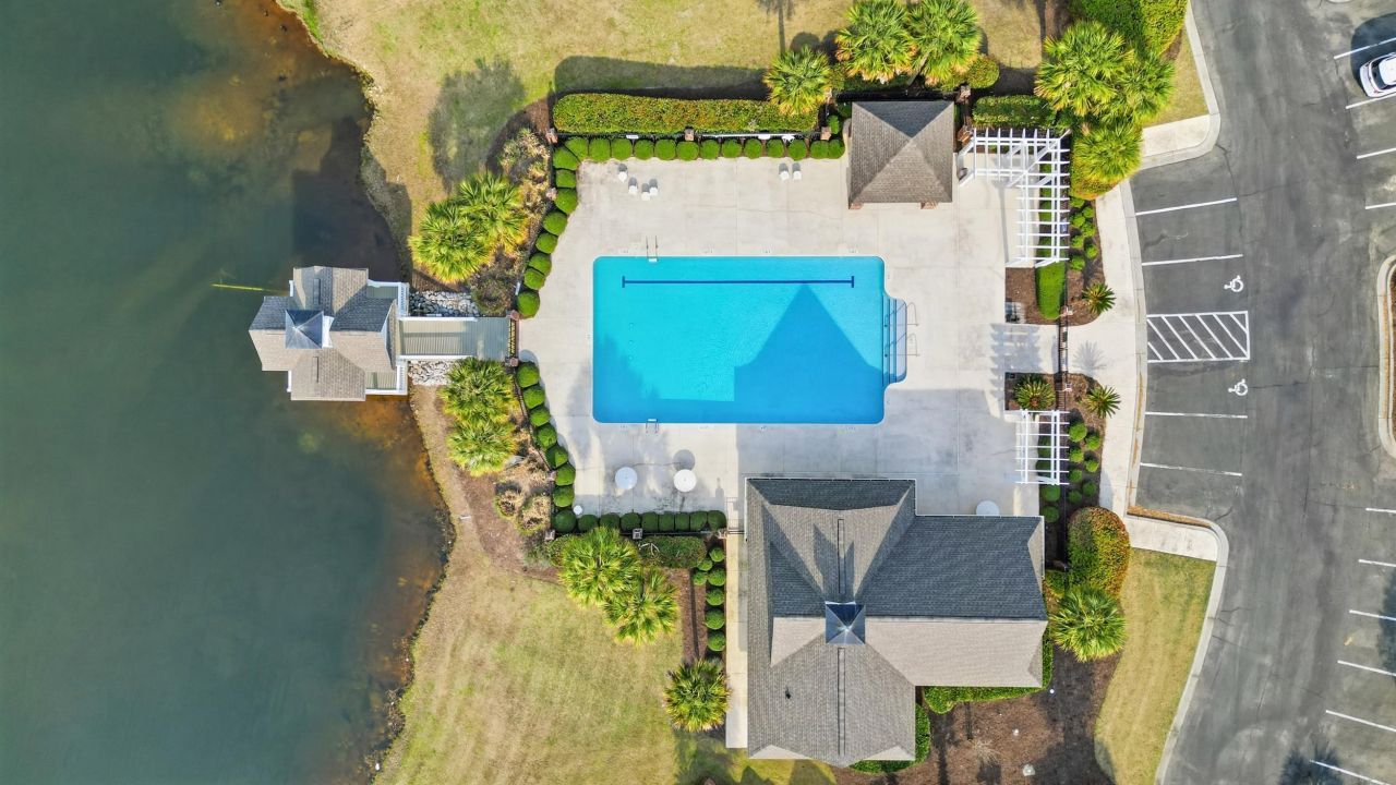 42 Courtyard Circle Photo 65