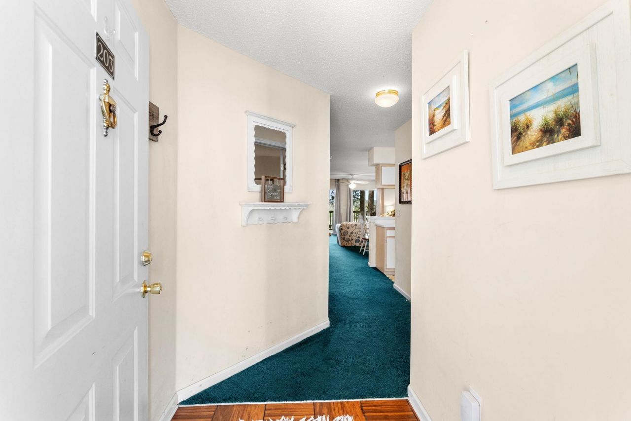 5000 Windsor Green Way Photo 11