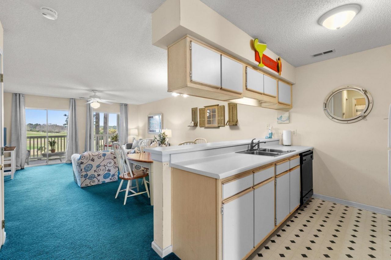 5000 Windsor Green Way Photo 12