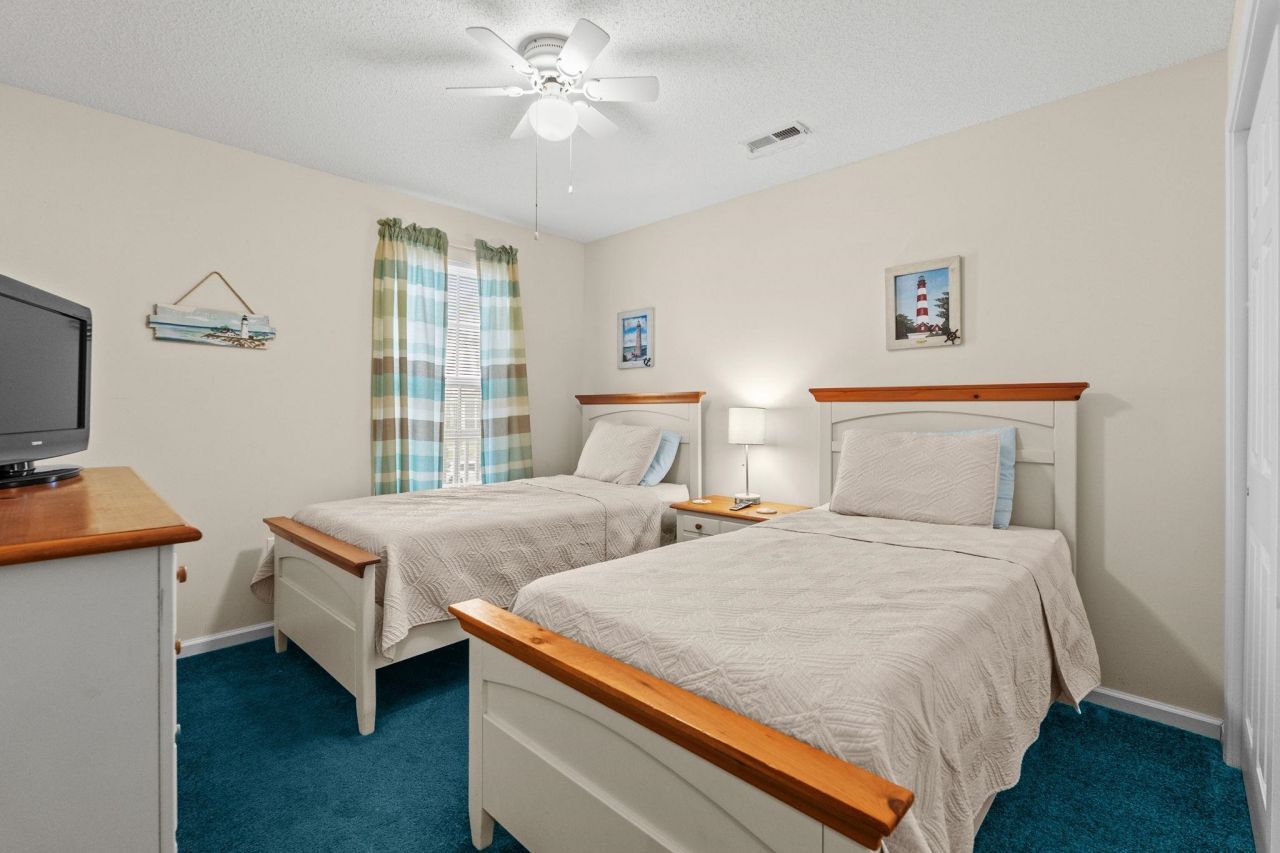 5000 Windsor Green Way Photo 22