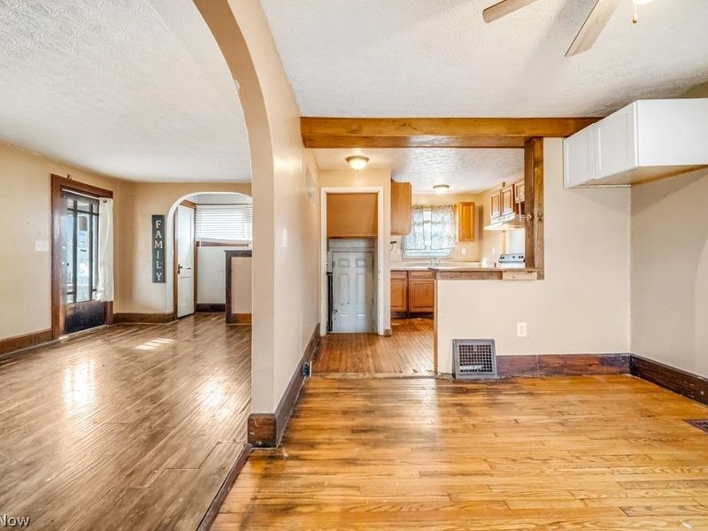 604 Walton Street, Ravenna, OH 44266 Photo 10