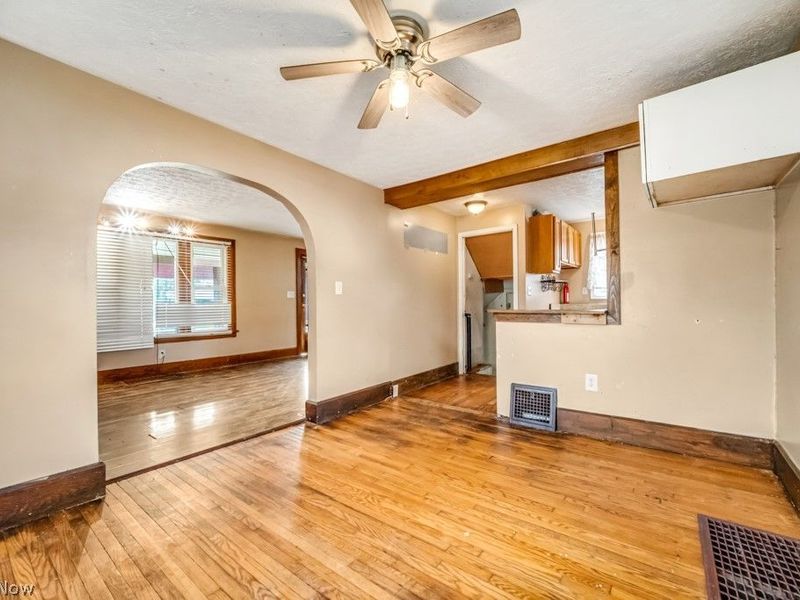 604 Walton Street, Ravenna, OH 44266 Photo 8