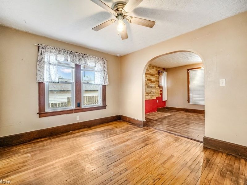 604 Walton Street, Ravenna, OH 44266 Photo 9