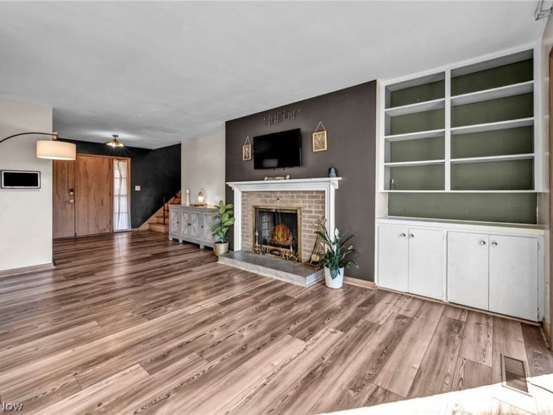 1332 Shanabrook Drive , Akron, OH 44313 Photo 4