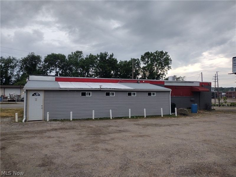 561 Seiberling Street , Akron, OH 44306 Photo 2