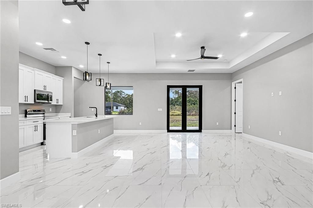 406 Lincoln Ave , Lehigh Acres, FL 33972 Photo