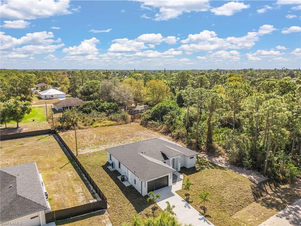 406 Lincoln Ave , Lehigh Acres, FL 33972 Photo