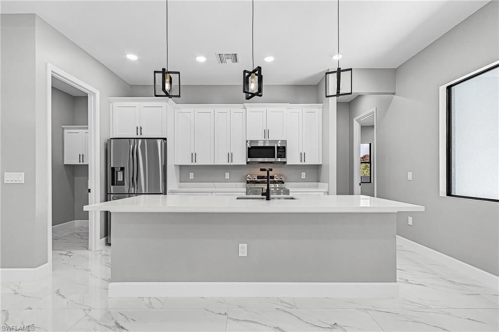 406 Lincoln Ave , Lehigh Acres, FL 33972 Photo