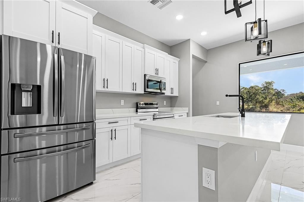 406 Lincoln Ave , Lehigh Acres, FL 33972 Photo