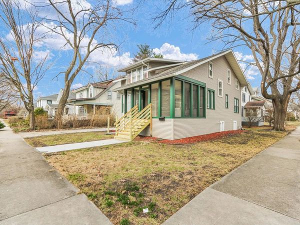 502 W John Street, Champaign, IL 61820