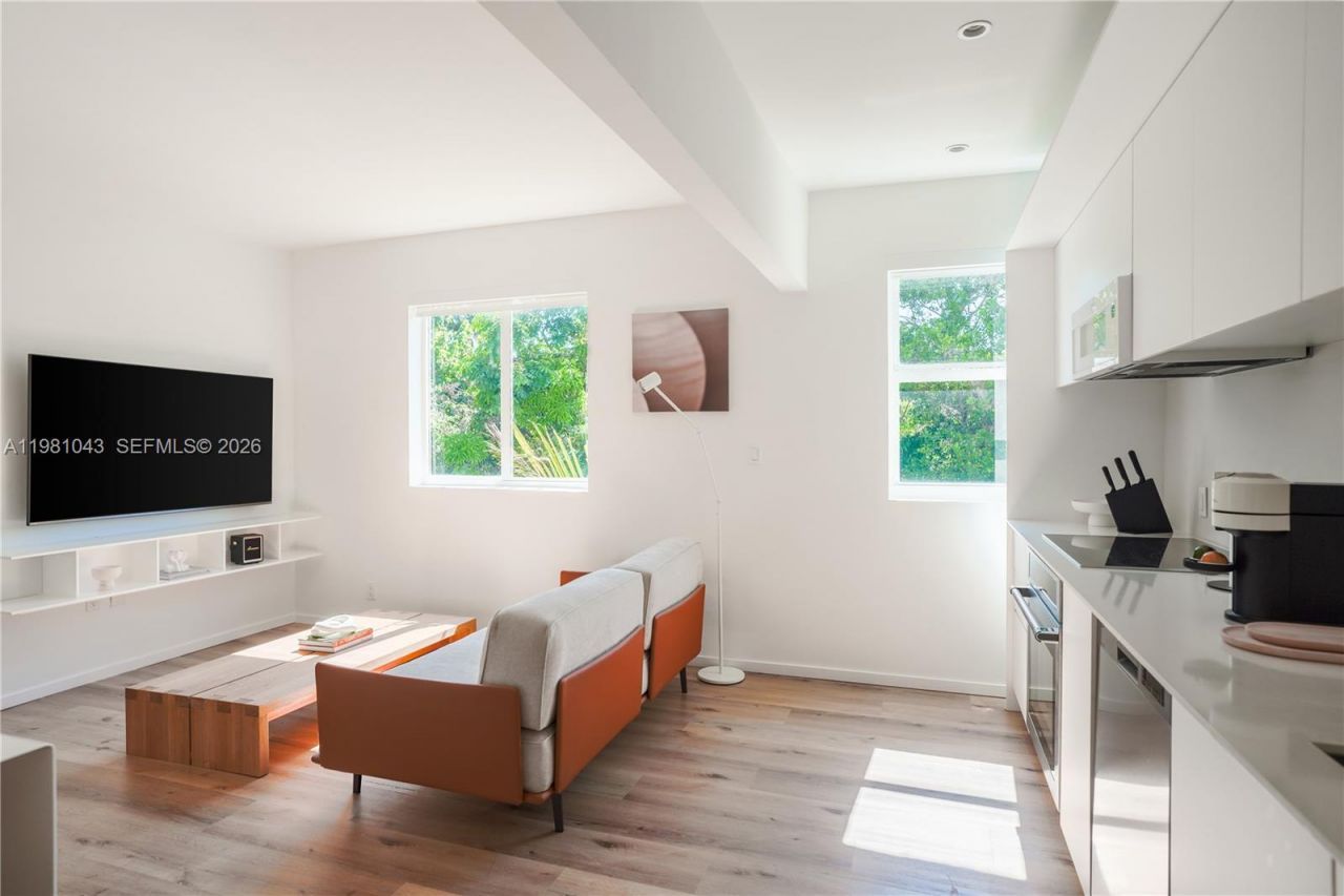 136 NE 46th St , Unit 3, Miami, FL 33137 Photo