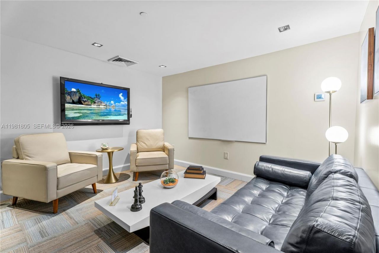 950 Brickell Bay Dr , Unit 4710, Miami, FL 33131 Photo