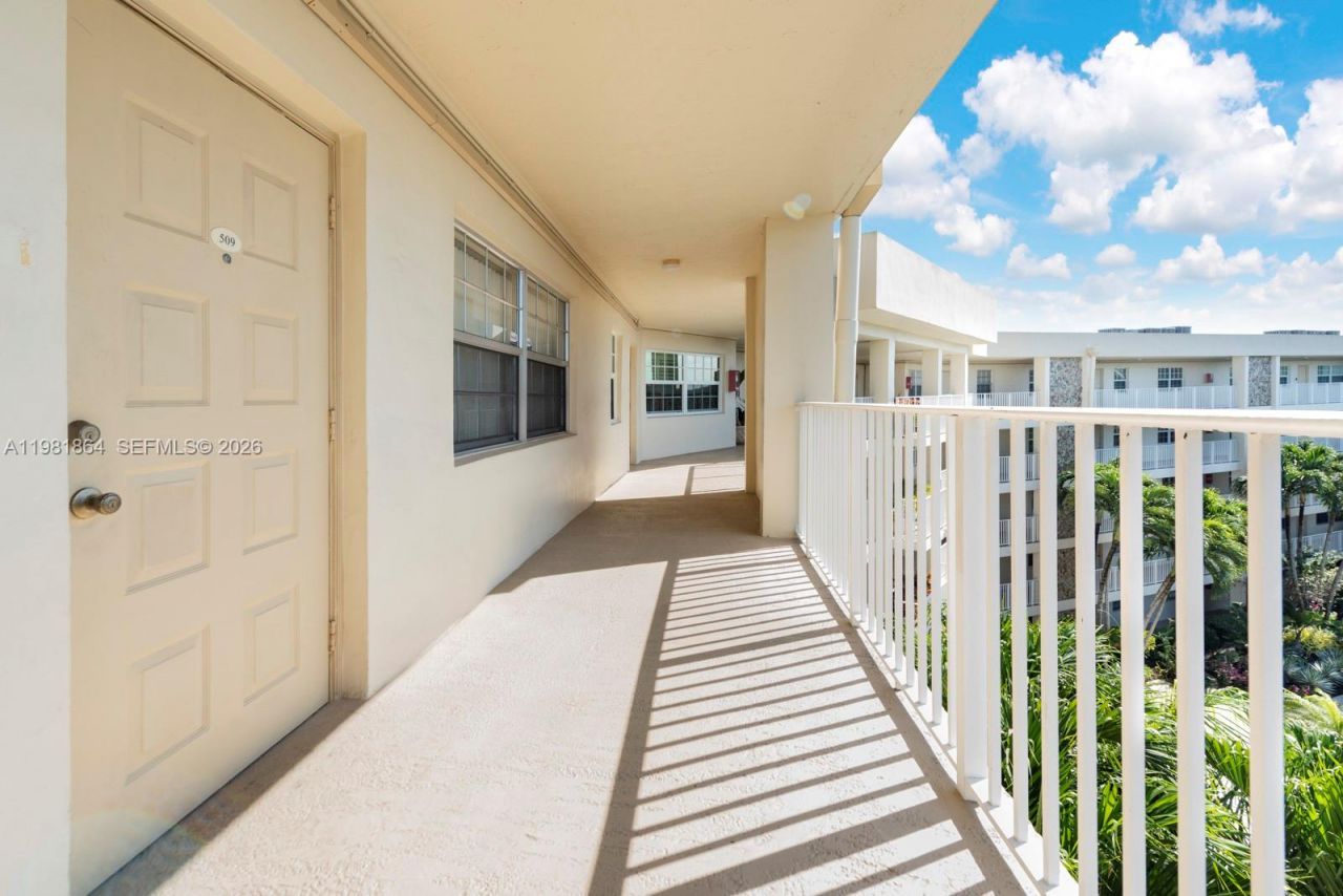 800 Cypress Grove Dr , Unit 509, Pompano Beach, FL 33069 Photo