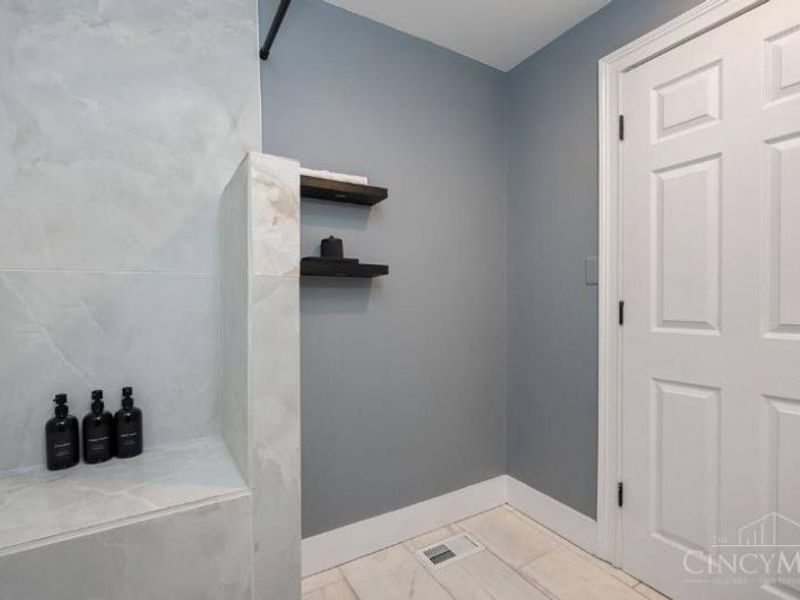 2413 Kenton Street, Cincinnati, OH 45206 Photo 22