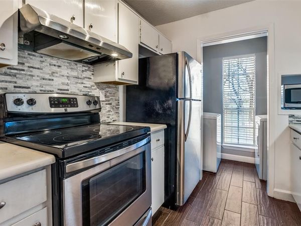5981 Arapaho Road, Unit 1607, Dallas, TX 75248
