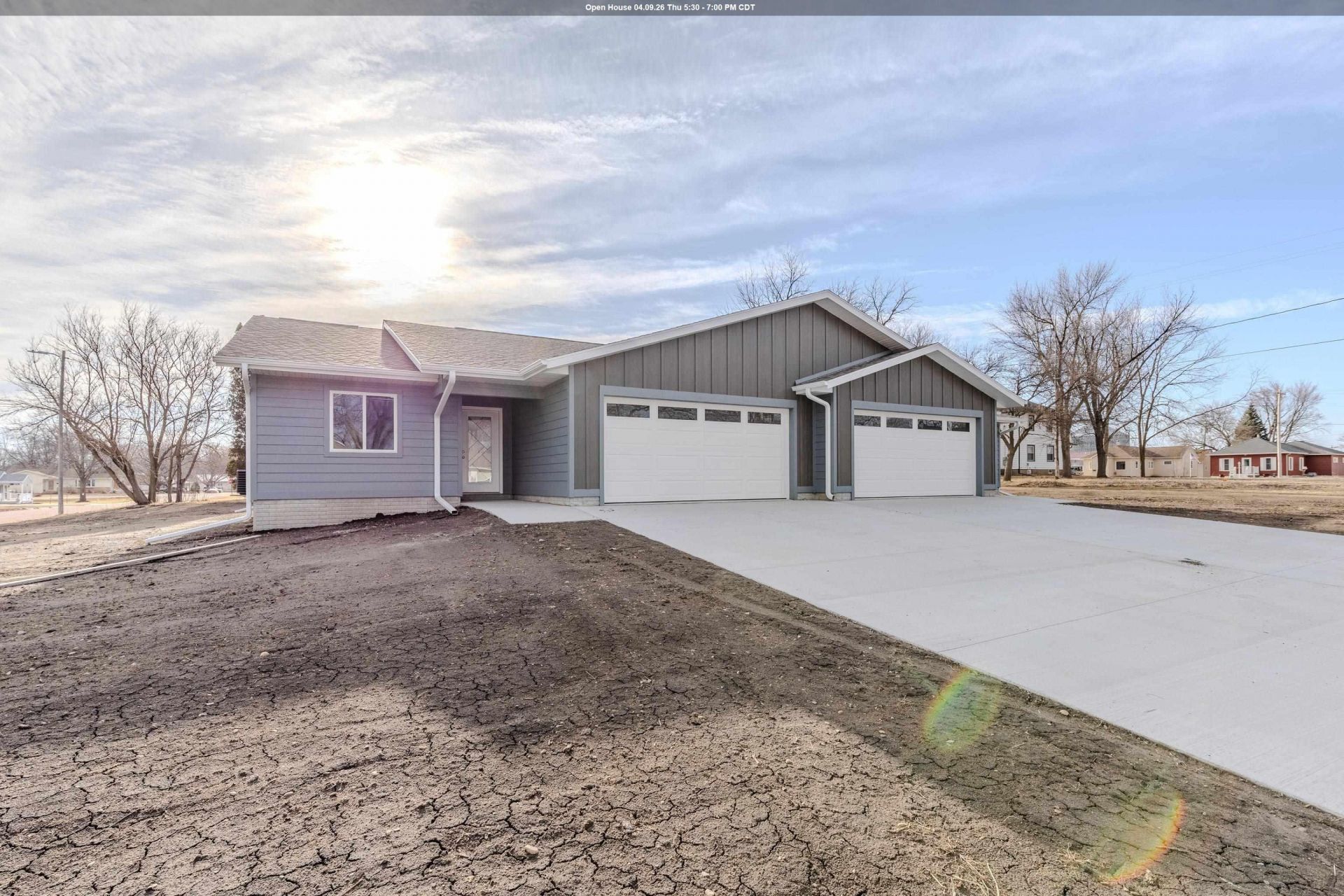 306 W 1st Street Lake Park, IA 51347