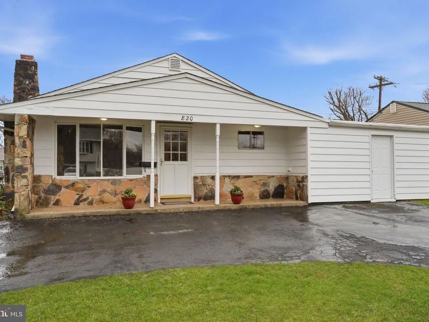 820 Auburn Road, Fairless Hills, PA 19030 Main Photo