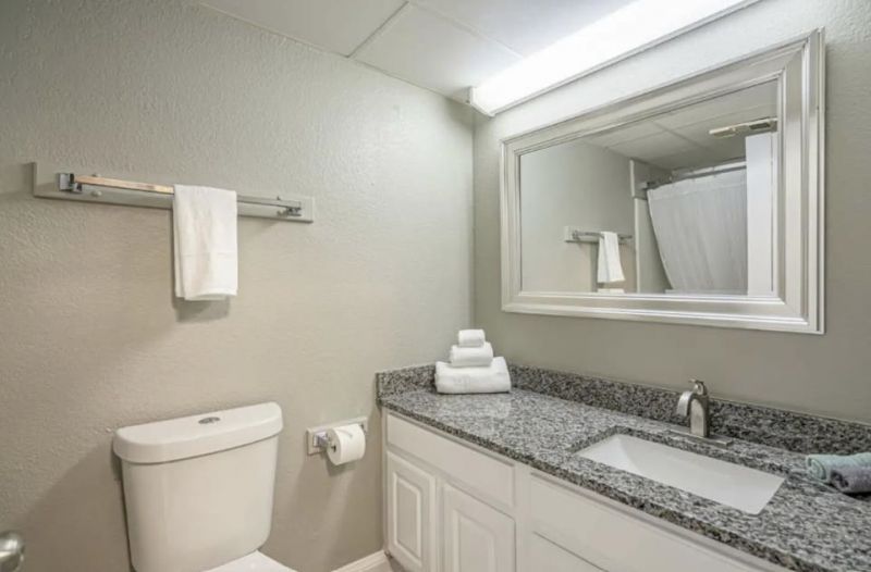 1207 S Ocean Blvd.  Photo 10