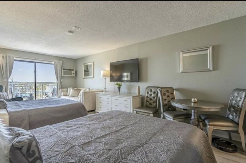 1207 S Ocean Blvd.  Photo 4