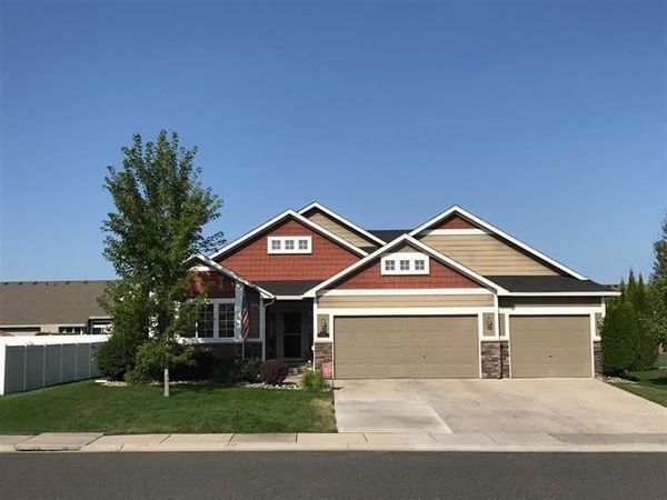 901 N Oasis St, Deer Park, WA 99006