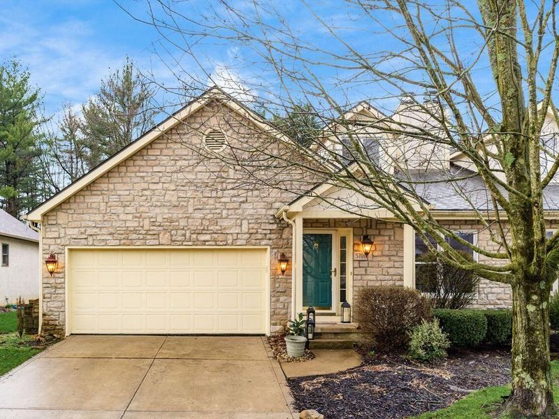 5701 Forest Grove Avenue, Westerville, OH 43081 Photo 1