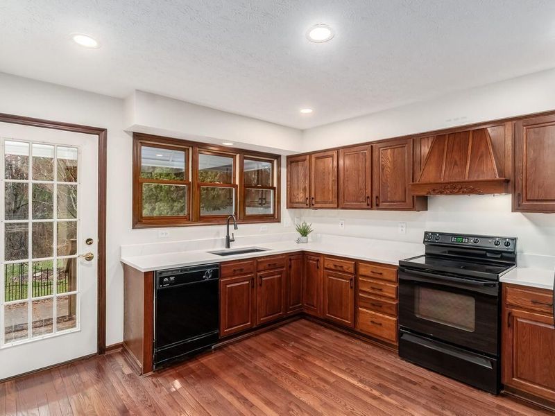 5701 Forest Grove Avenue, Westerville, OH 43081 Photo 16