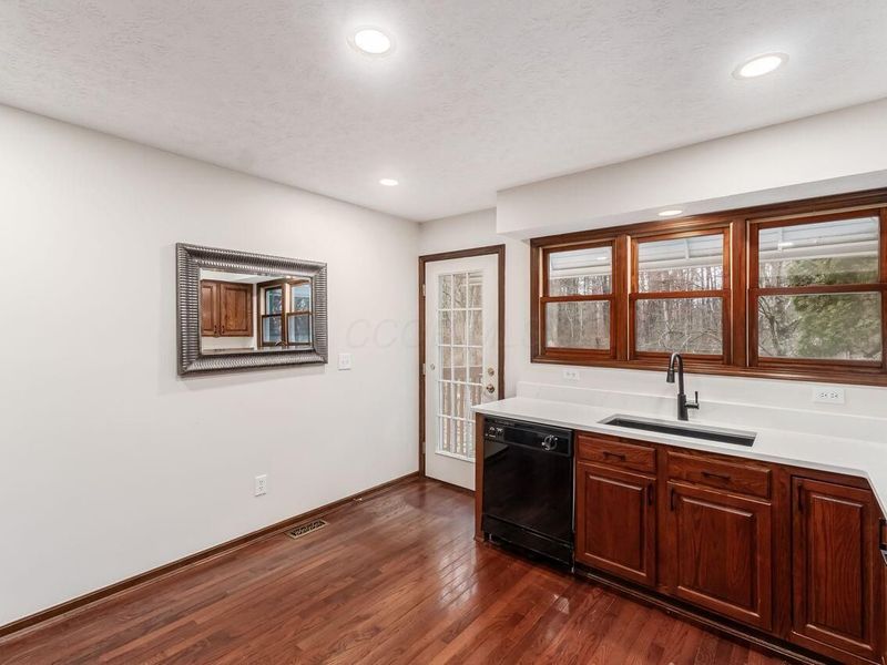 5701 Forest Grove Avenue, Westerville, OH 43081 Photo 19