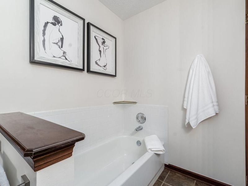 5701 Forest Grove Avenue, Westerville, OH 43081 Photo 25