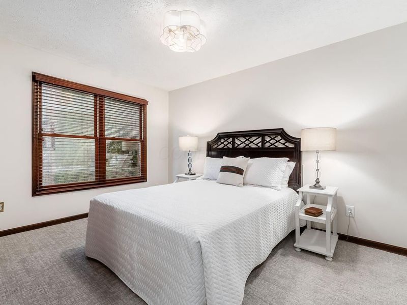 5701 Forest Grove Avenue, Westerville, OH 43081 Photo 31