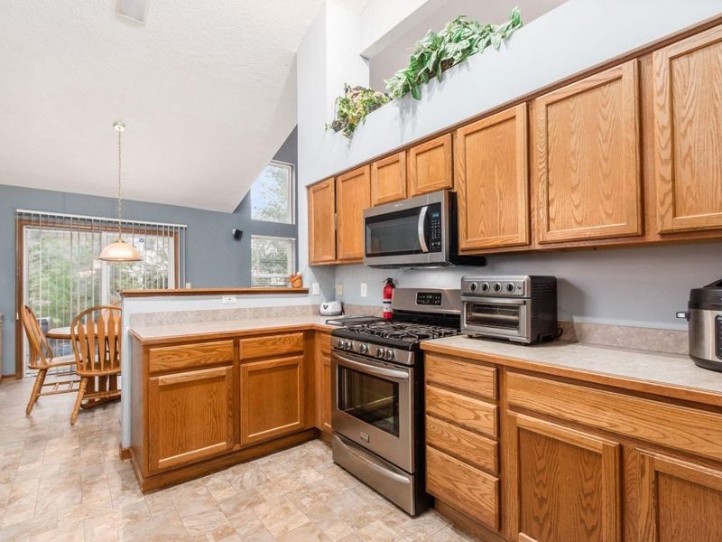 7914 Cheriton Circle , Reynoldsburg, OH 43068 Photo 13