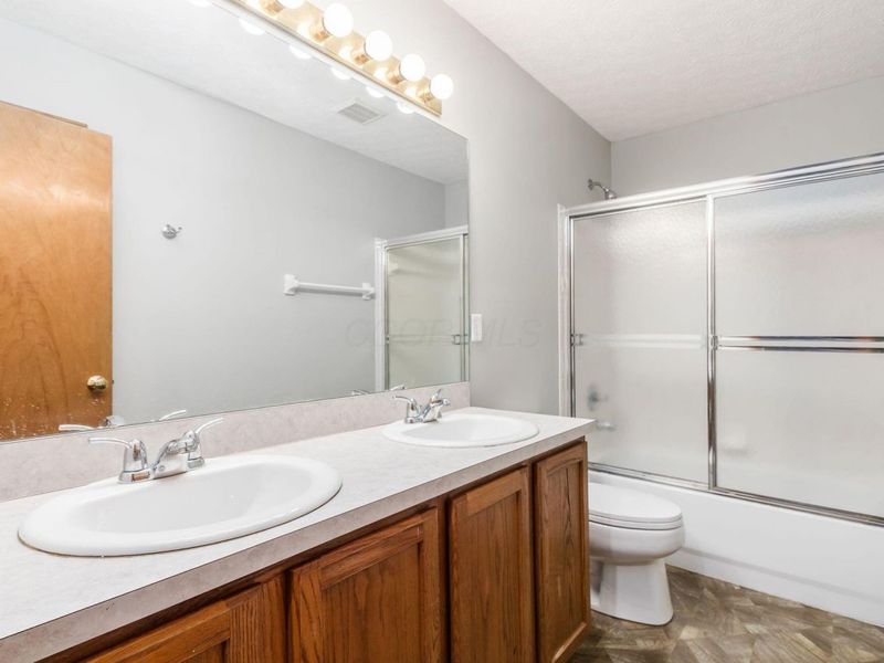 7914 Cheriton Circle , Reynoldsburg, OH 43068 Photo 29