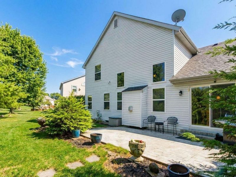 7914 Cheriton Circle , Reynoldsburg, OH 43068 Photo 4