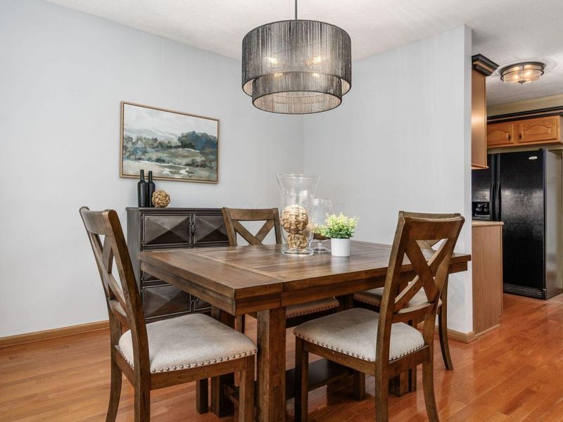 365 Sycamore Woods Lane , Columbus, OH 43230 Photo 23