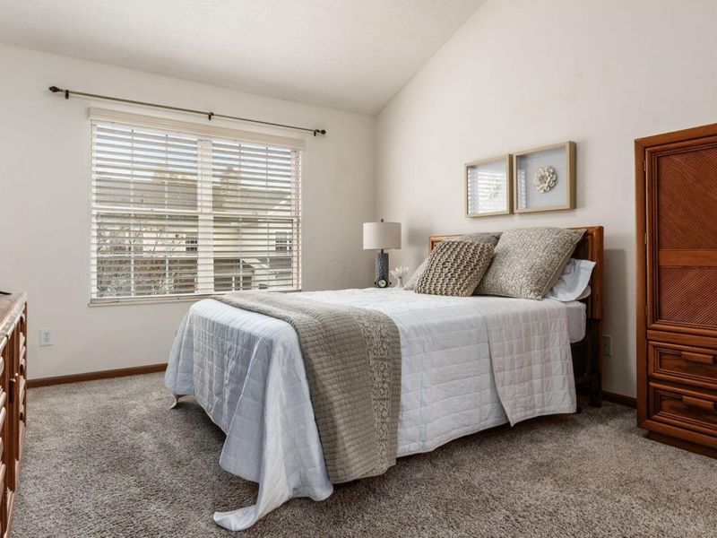 365 Sycamore Woods Lane , Columbus, OH 43230 Photo 31