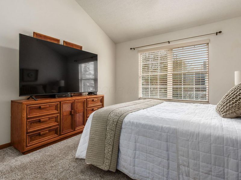 365 Sycamore Woods Lane , Columbus, OH 43230 Photo 32