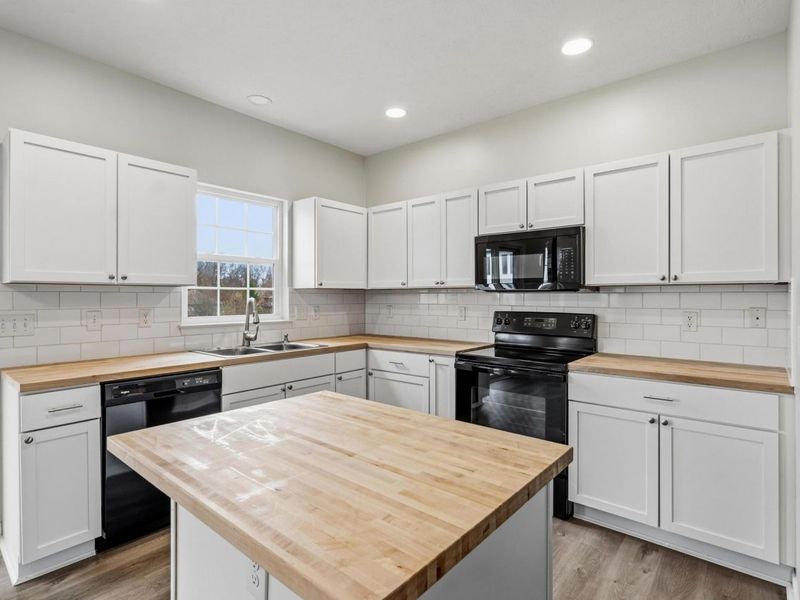 640 Turfrider Court, Walton, KY 41094 Photo 6