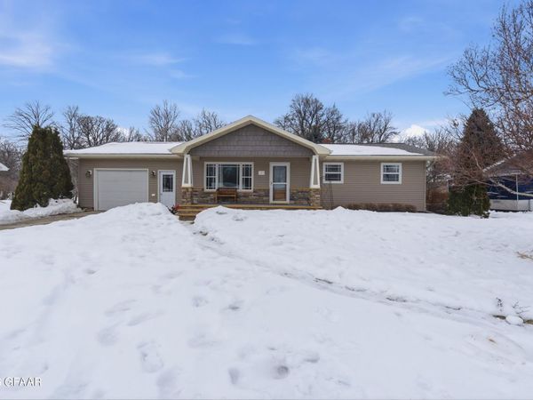 520 WEST BEND Lane, Alvarado, MN 56710