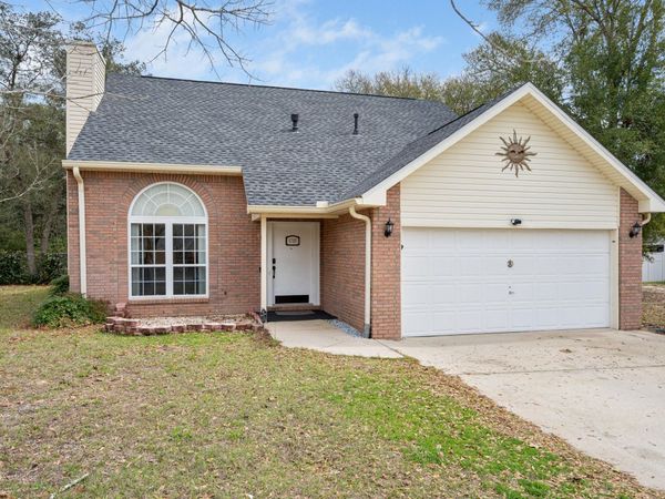 4785 Shoal Lake Circle, Crestview, FL 32539