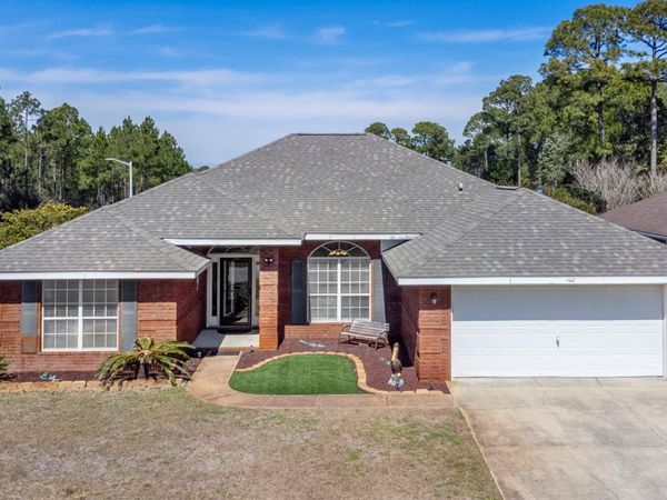 9412 Pouder Lane, Navarre, FL 32566