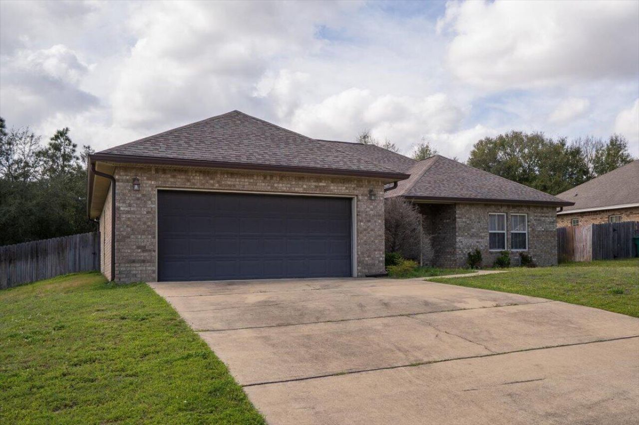 5182 Rabbit Run, Crestview, FL 32539 Main Photo