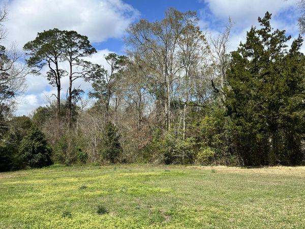 409 Range Line Street, Bonifay, FL 32425