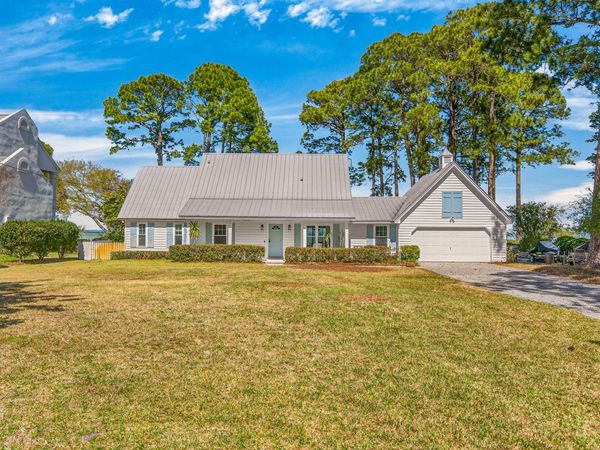 186 Bayshore Drive, Miramar Beach, FL 32550