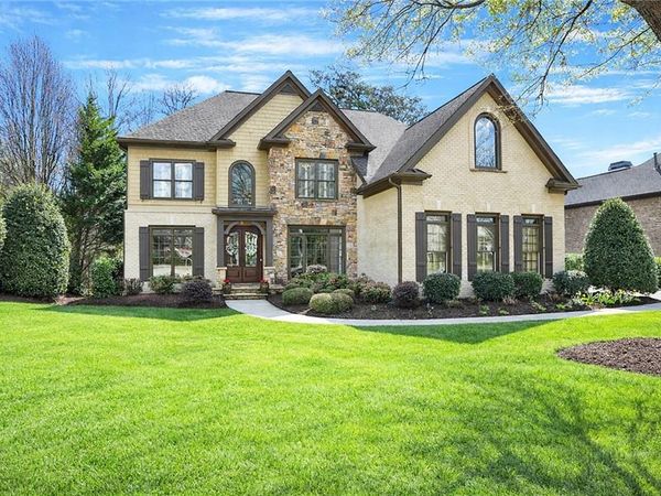 11015 Callington Court, Suwanee, GA 30024