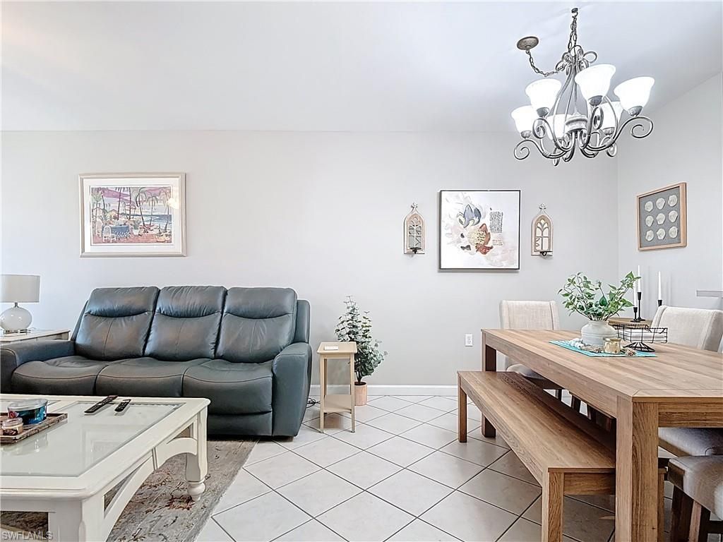 3015 Horizon Ln, Unit 2702, Naples, FL 34109 Photo