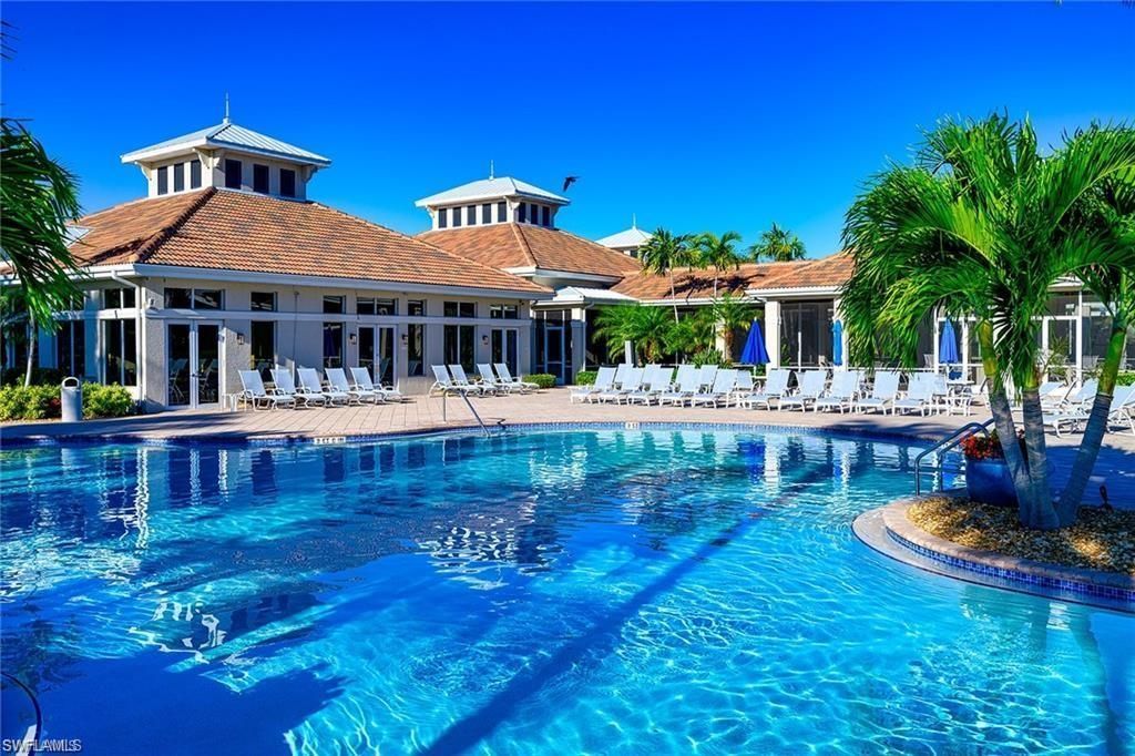 3015 Horizon Ln, Unit 2702, Naples, FL 34109 Photo
