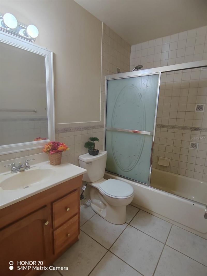 1044 82nd Terrace N, Unit 1044D, Saint Petersburg, FL 33702 Photo