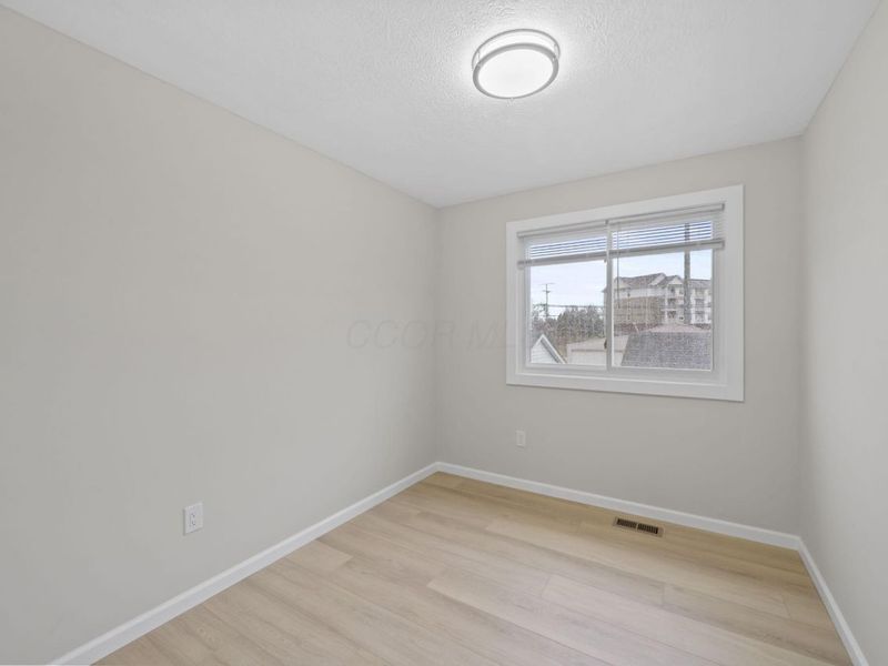 5153 Norwich Street , Hilliard, OH 43026 Photo 27